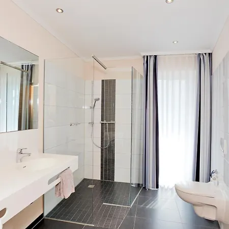 Hochheide 4*