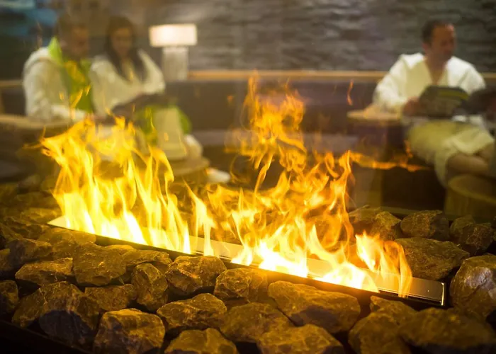 호흐하이드 호텔 4*