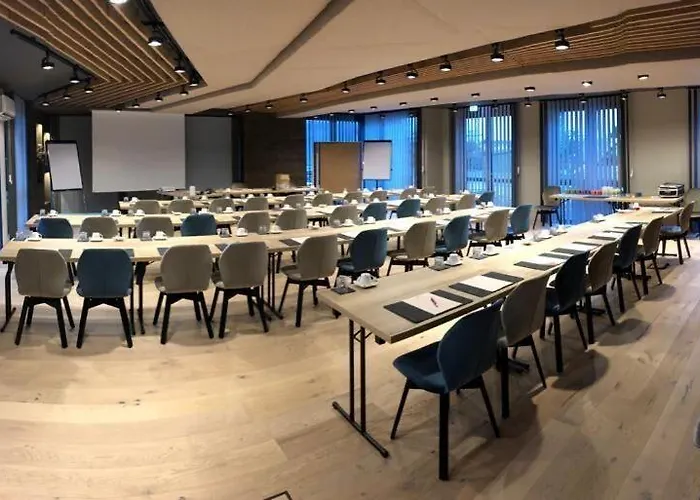 Ξενοδοχείο Hochheide 4*