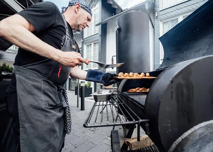 Hochheide Ξενοδοχείο 4*